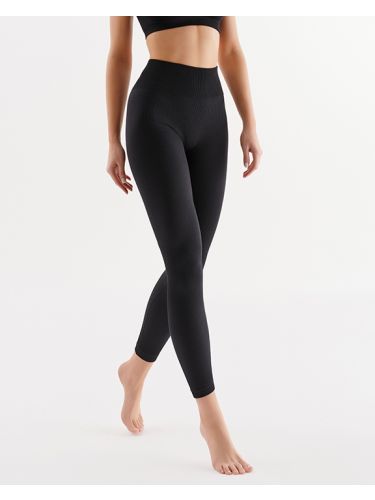 Varrás nélküli bordás leggings 8686
